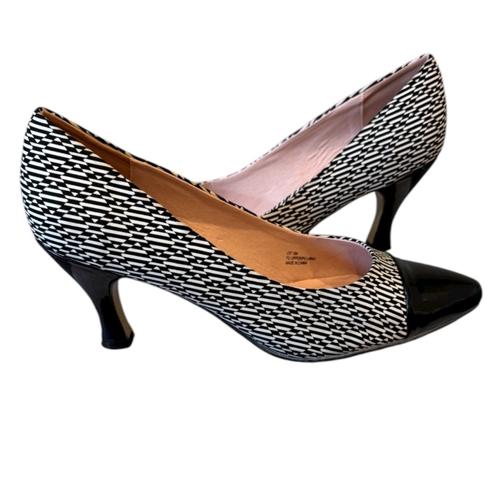Bellini Black White Print Pump Shoes Pointed Toe Heels 10